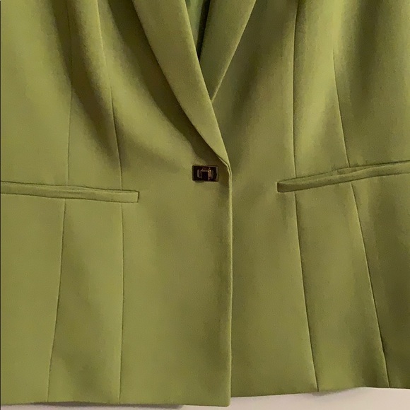 Green Kasper jacket - Picture 2 of 4